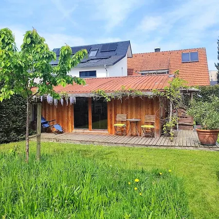 Charmantes Gaestehaus -tiny- Mit Sauna Lägenhet